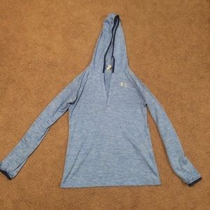 Under Armour Hooded long sleeve